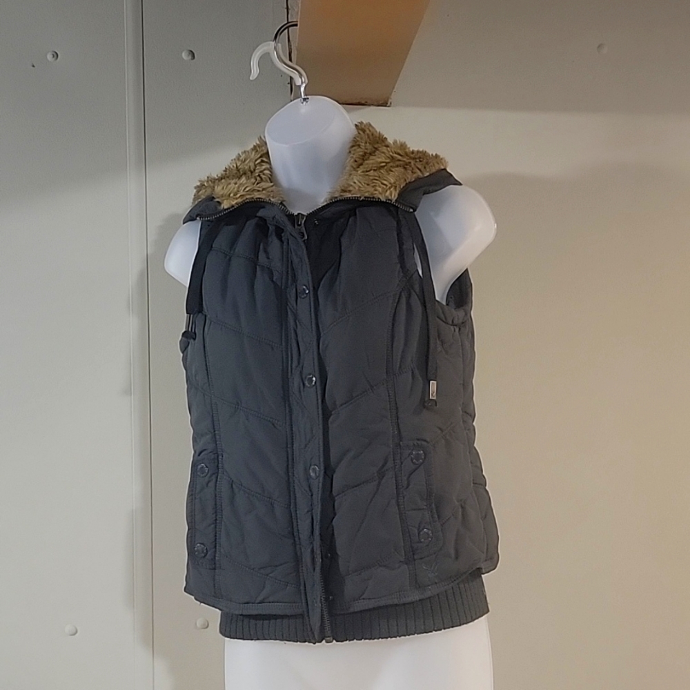 American eagle vest